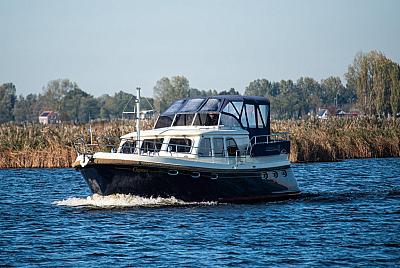 Aquanaut Privilege 1250 AK 'Cygnus'