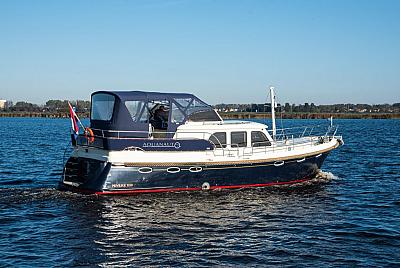 Aquanaut Privilege 1250 AK 'Cygnus'