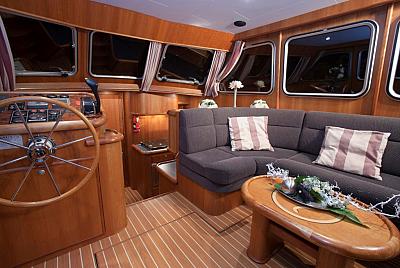 Aquanaut Privilege 1250 AK 'Cygnus'